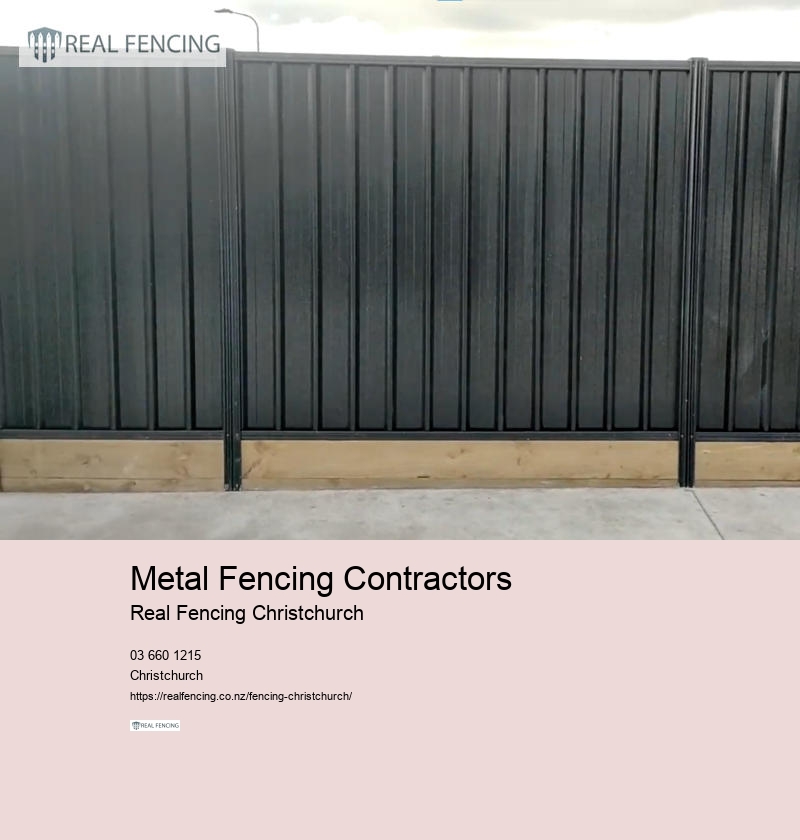 Metal Fencing Contractors
