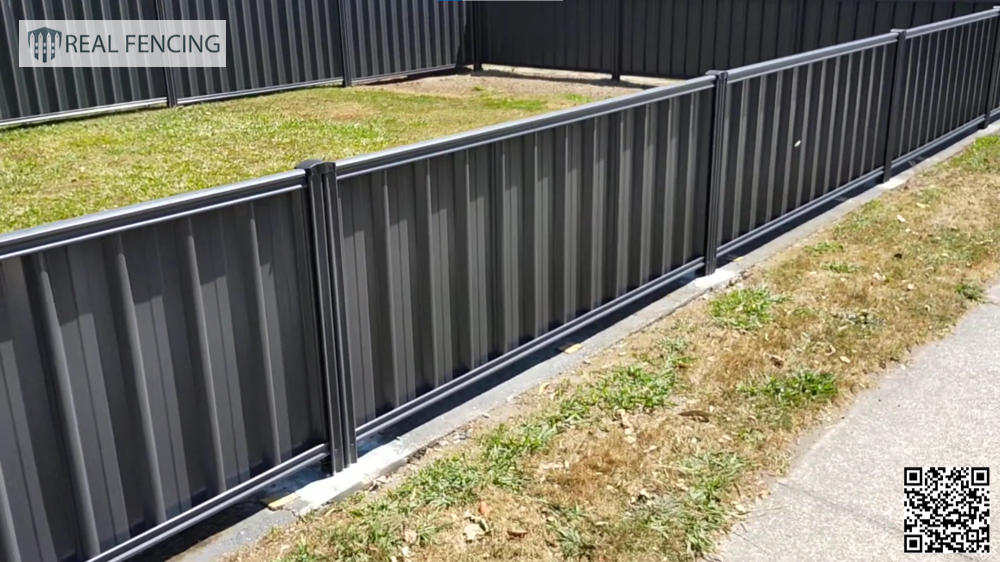 metal fencing wellington